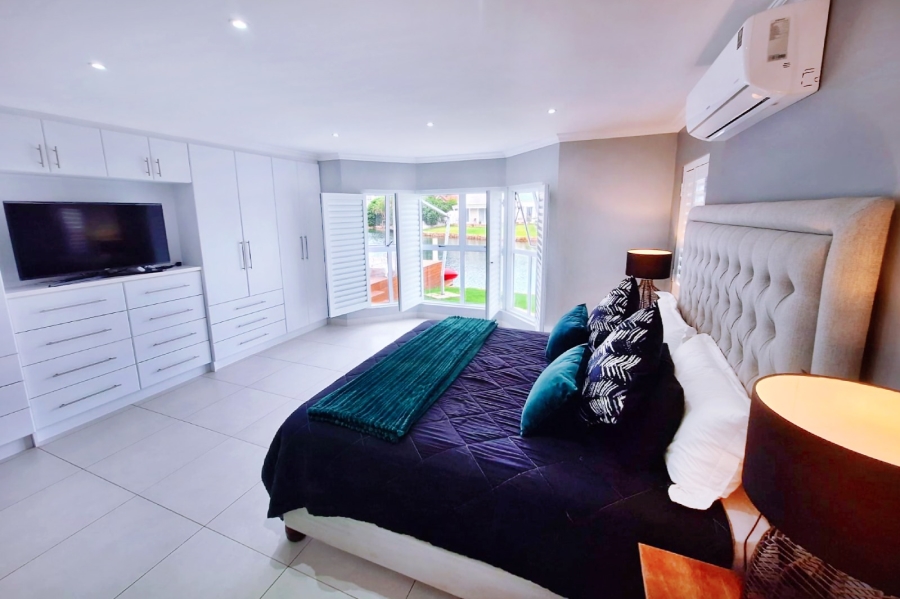 4 Bedroom Property for Sale in Marina Martinique Eastern Cape